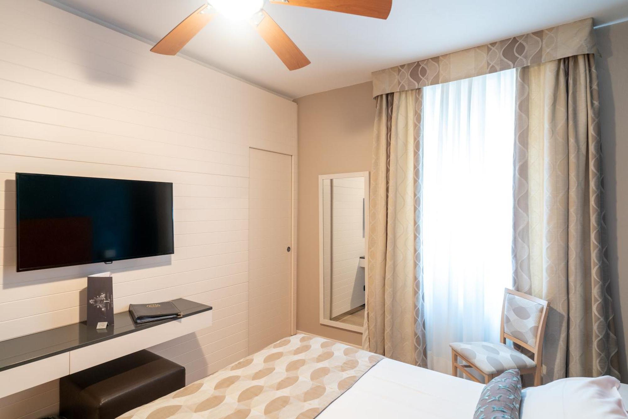 אלסיו Hotel Ligure מראה חיצוני תמונה